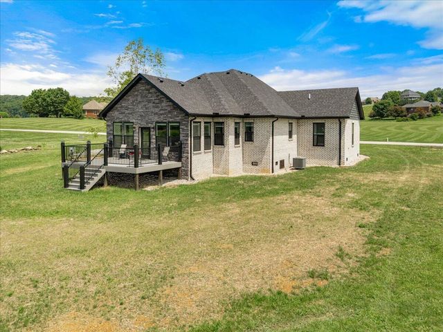 43 Cedar Ridge Drive, London, KY 40744