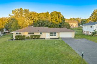 2462 Thor Drive 2462 Thor Drive, Springfield, OH 45503