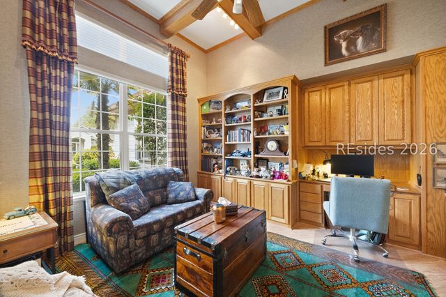127 Robert E Lee Ln, Bluffton, SC 29909