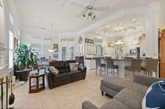 127 Robert E Lee Ln, Bluffton, SC 29909