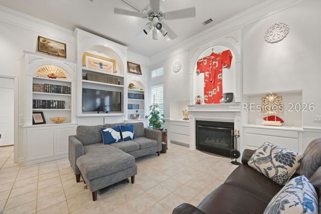 127 Robert E Lee Ln, Bluffton, SC 29909