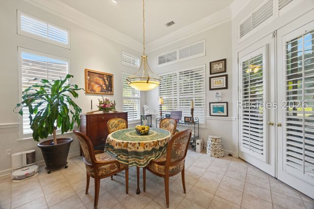 127 Robert E Lee Ln, Bluffton, SC 29909