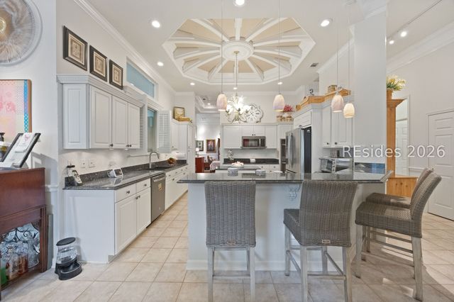 127 Robert E Lee Ln, Bluffton, SC 29909
