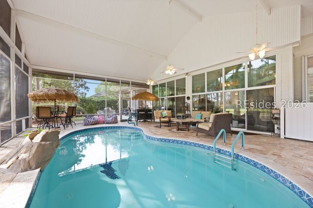 127 Robert E Lee Ln, Bluffton, SC 29909