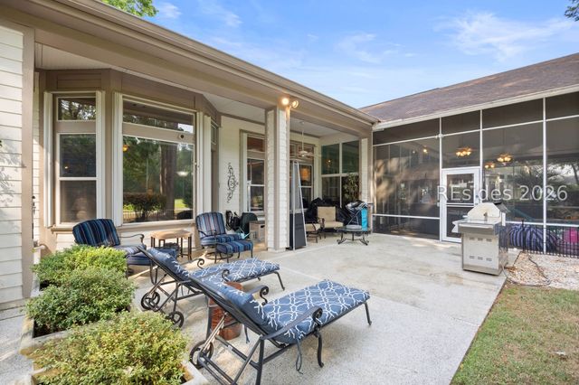 127 Robert E Lee Ln, Bluffton, SC 29909