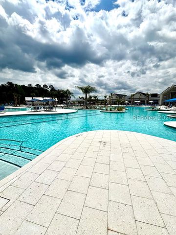 127 Robert E Lee Ln, Bluffton, SC 29909
