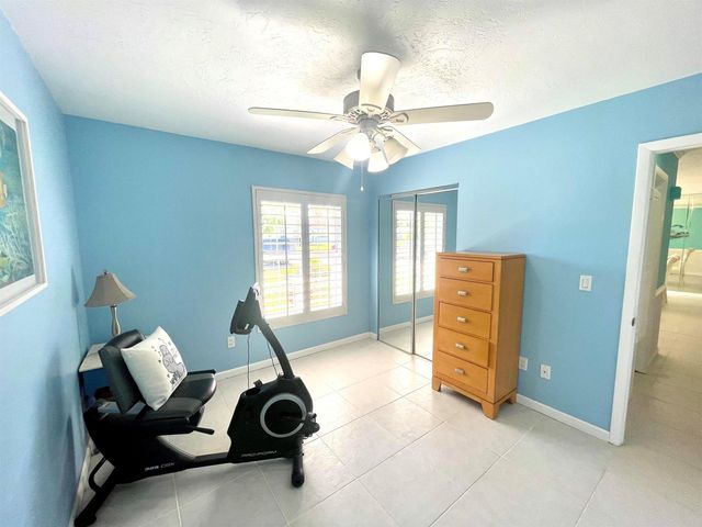 880 SE Degan Drive, Port St. Lucie, FL 34983
