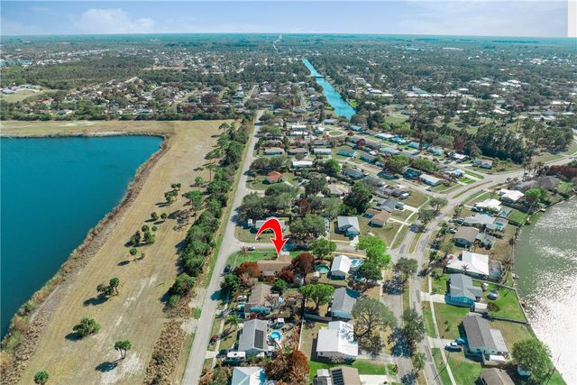 221 Caprol Lane, Sebastian, FL 32958