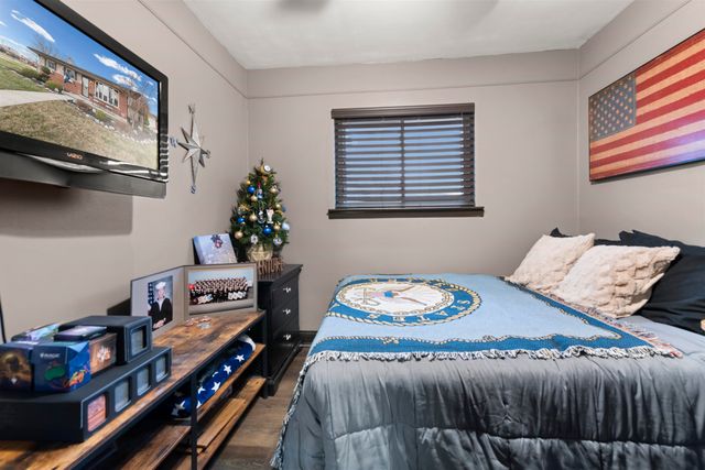 31819 Tanglewood Street, St Clair Shores, MI 48082