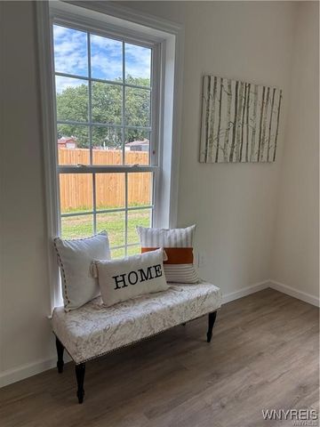 26 Rosalind Dr, Evans, NY 14006