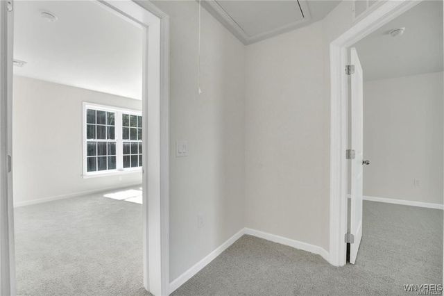 26 Rosalind Dr, Evans, NY 14006