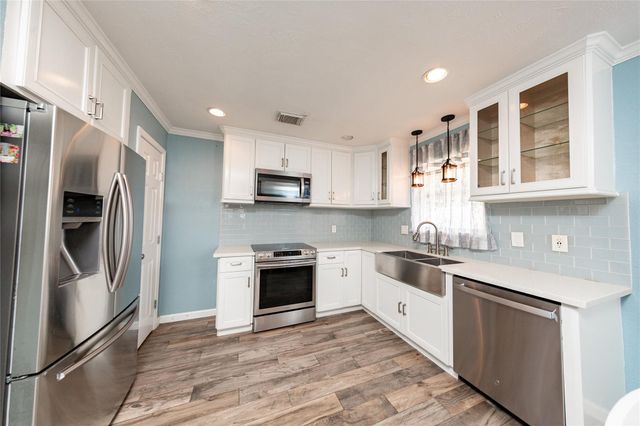 11003 Kirkmead Drive, Houston, TX 77089