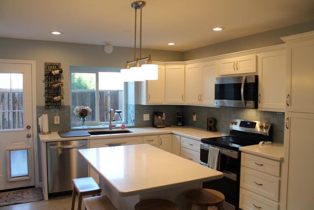 4901 E Kelton Lane Unit 1013, Scottsdale, AZ 85254