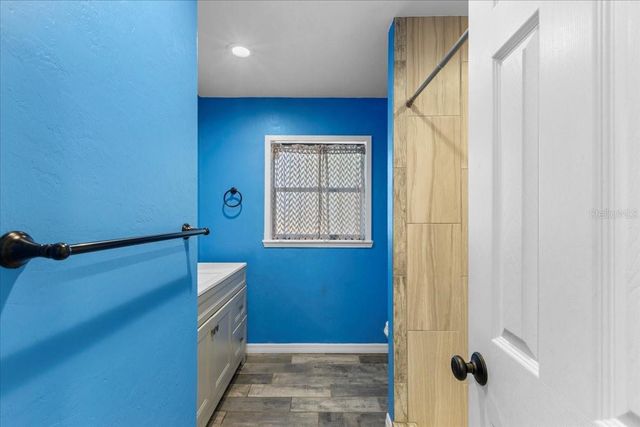 155 S COURT STREET, Bronson, FL 32621