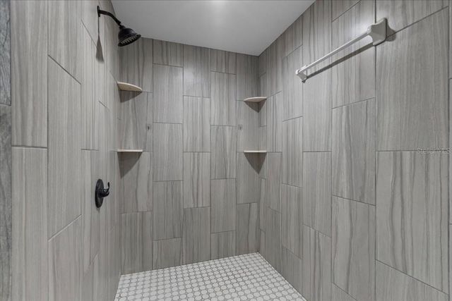 155 S COURT STREET, Bronson, FL 32621