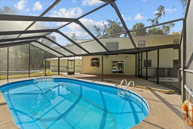 155 S COURT STREET, Bronson, FL 32621