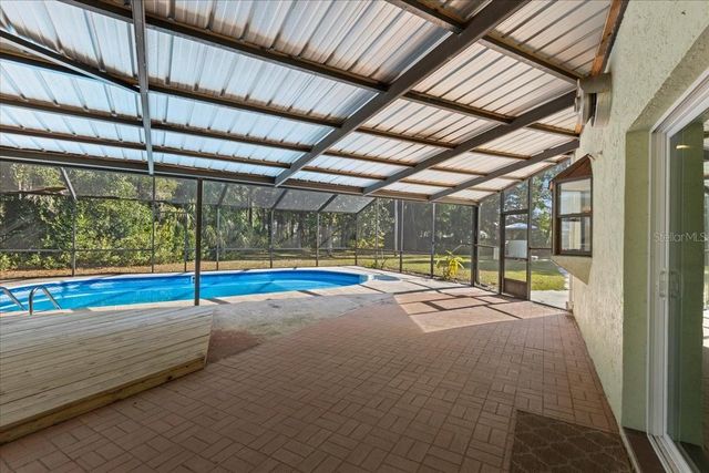 155 S COURT STREET, Bronson, FL 32621