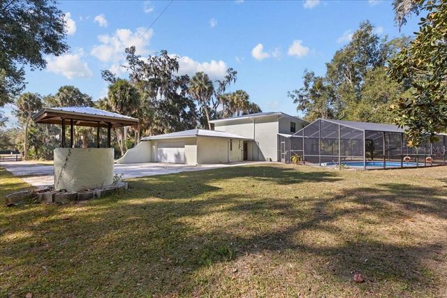 155 S COURT STREET, Bronson, FL 32621