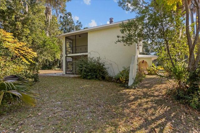 155 S COURT STREET, Bronson, FL 32621