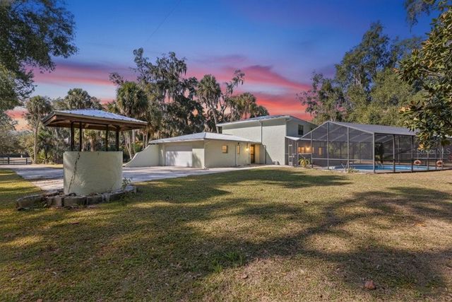 155 S COURT STREET, Bronson, FL 32621