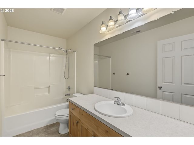 5310 Se 136TH Ave, Portland, OR 97236