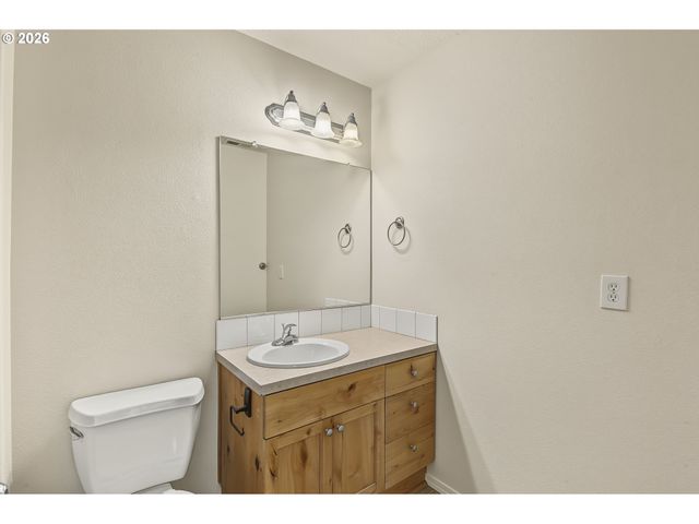 5310 Se 136TH Ave, Portland, OR 97236