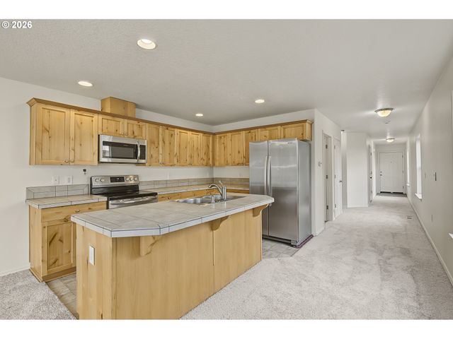 5310 Se 136TH Ave, Portland, OR 97236