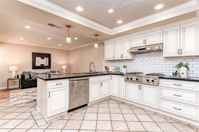 607 Murfield Court, Fullerton, CA 92835