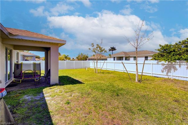 2017 39th TER, Cape Coral, FL 33909