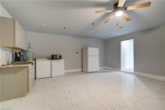 2017 39th TER, Cape Coral, FL 33909