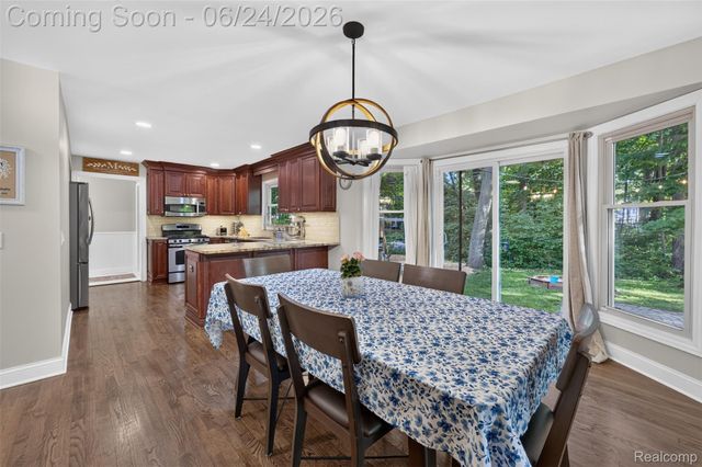 7556 Olde Sturbridge Trail, Independence Charter Township, MI 48348