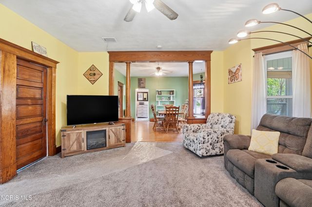 208 Dodge Street, Swanton, OH 43558