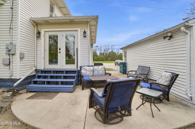 208 Dodge Street, Swanton, OH 43558