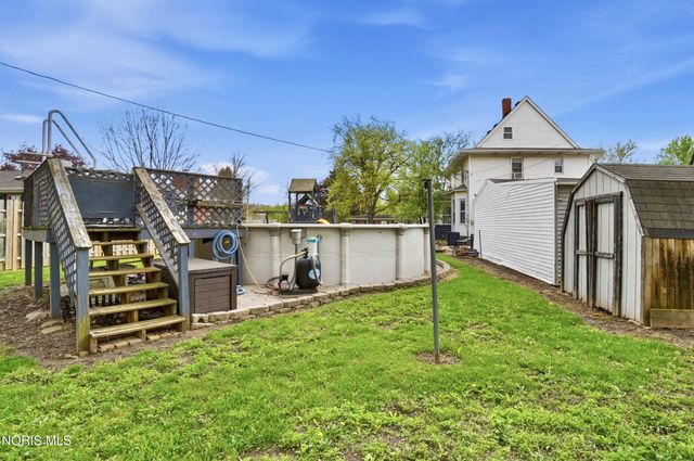 208 Dodge Street, Swanton, OH 43558