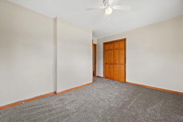 5228 N 107th STREET, Milwaukee, WI 53225