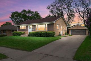 5228 N 107th STREET, Milwaukee, WI 53225