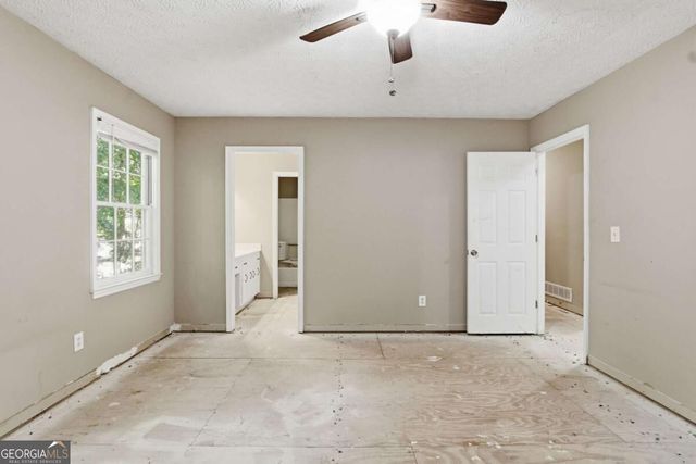504 Chestnut Ridge, Woodstock, GA 30189