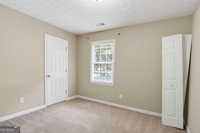 504 Chestnut Ridge, Woodstock, GA 30189