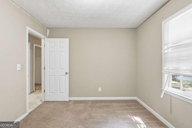 504 Chestnut Ridge, Woodstock, GA 30189
