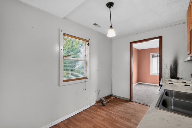 2405 Lindale Road, Columbus, OH 43224