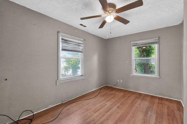 2405 Lindale Road, Columbus, OH 43224