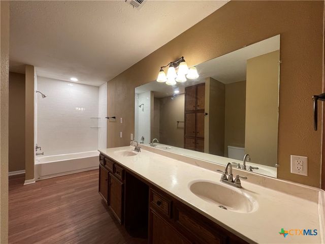 105 Blanco Street, San Marcos, TX 78666
