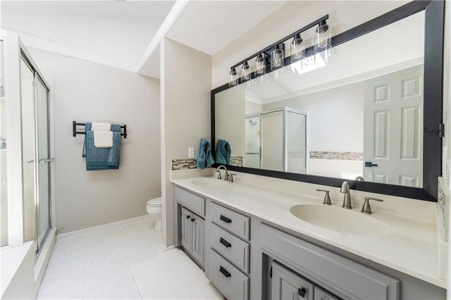 1534 E Century Drive, Fayetteville, AR 72703