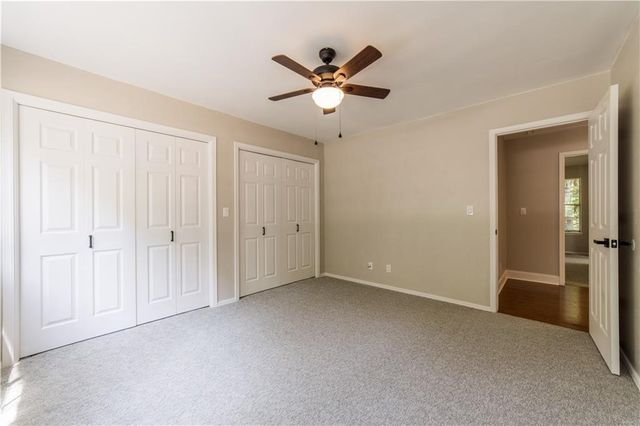 1534 E Century Drive, Fayetteville, AR 72703