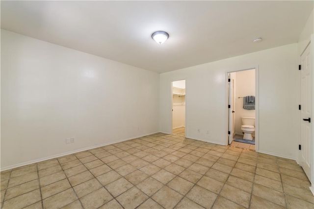 1534 E Century Drive, Fayetteville, AR 72703