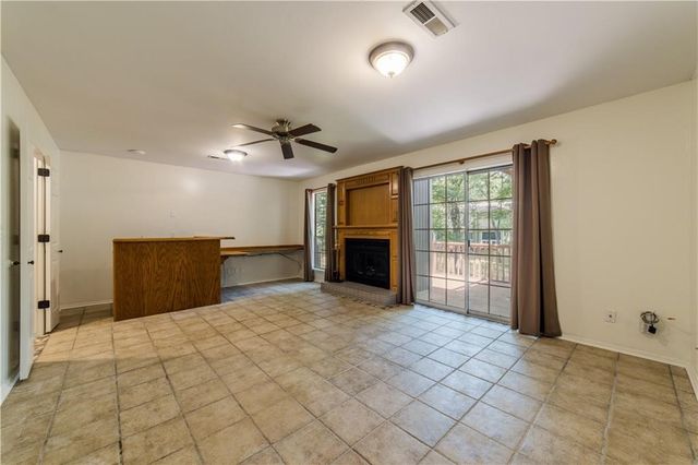 1534 E Century Drive, Fayetteville, AR 72703