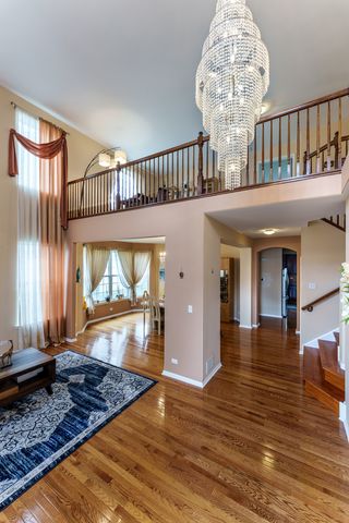 479 W Butterfield Lane, Round Lake, IL 60073