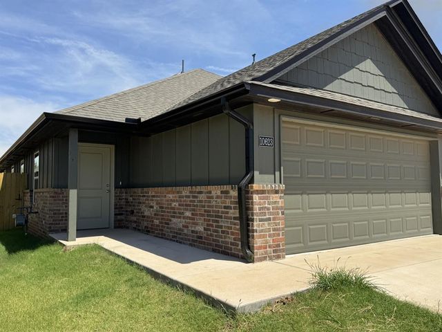 10623 SW 17th Terrace, Yukon, OK 73099