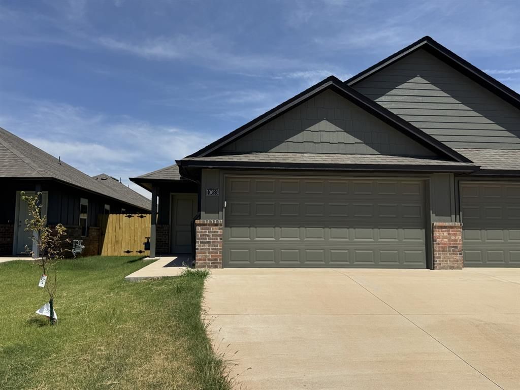 10623 SW 17th Terrace, Yukon, OK 73099