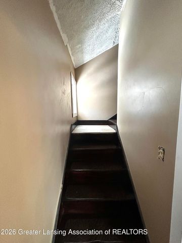 2309 S Pennsylvania Avenue, Lansing, MI 48910